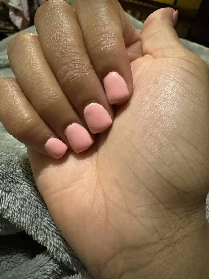 Rainbow Nails & Spa 8