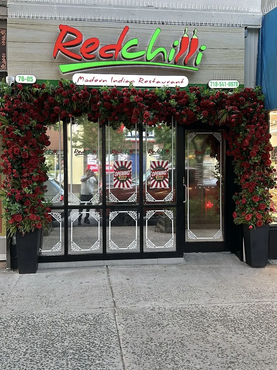 Red Chilli, indian kitchen at 76-05 37th Avenue in Queens, New York