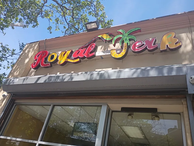 Royal Jerk, caribbean kitchen at 805 Van Siclen Avenue in Brooklyn, New York