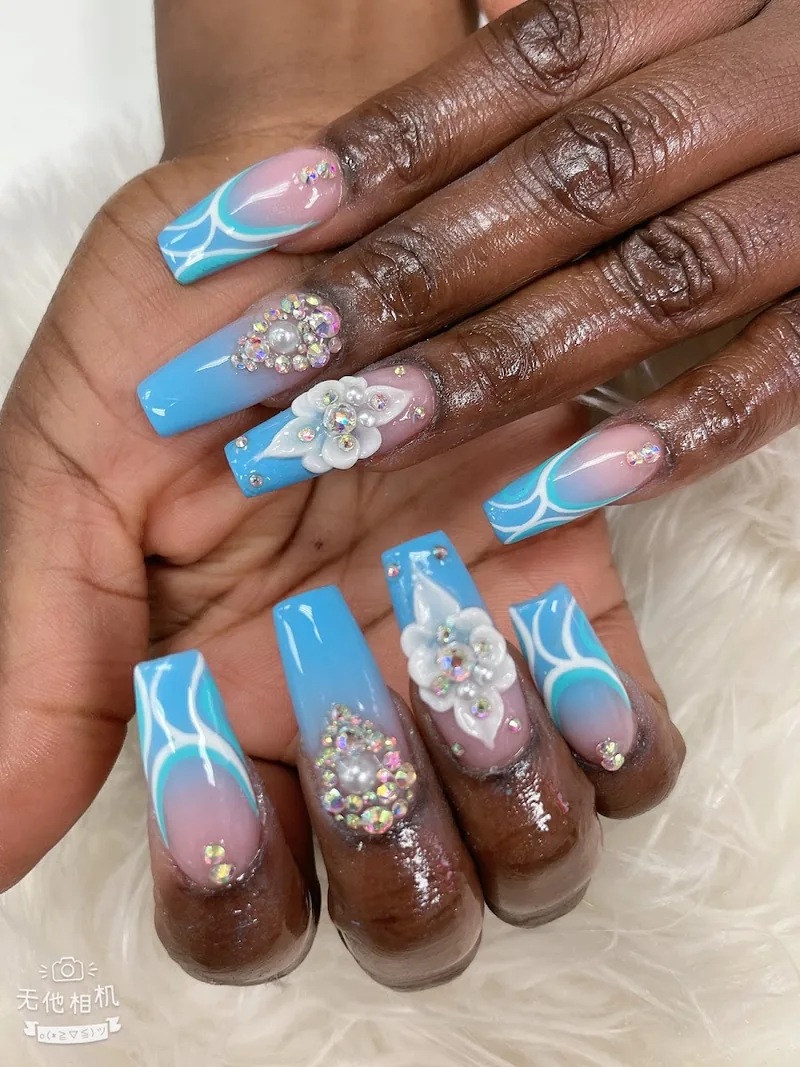 Sammy Nails
