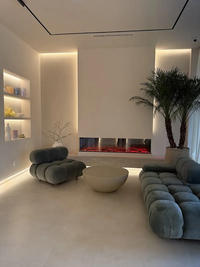 SENSE+ Skincare & Wellness, beauty salon at 4 Great Neck Road in Queens, New York