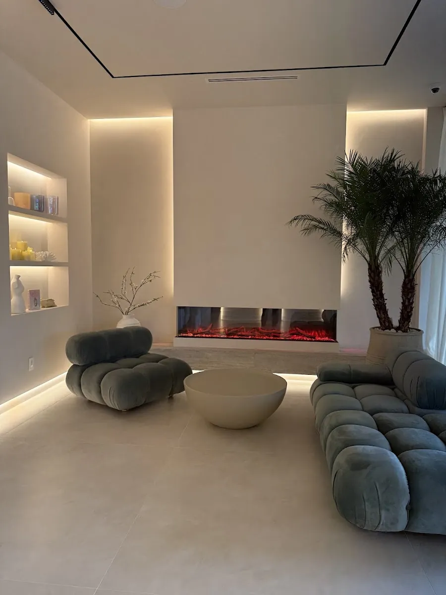 SENSE+ Skincare & Wellness, beauty salon at 4 Great Neck Road in Queens, New York