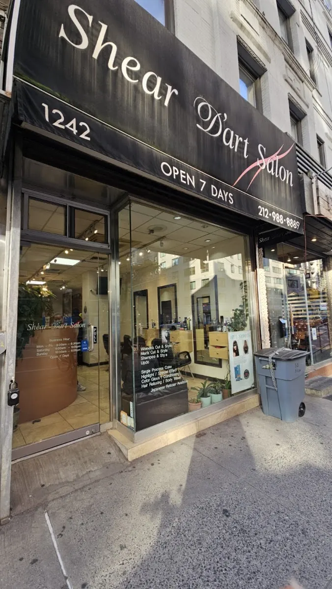 Shear D'art Dalon, hair salon at 1242 Lexington Avenue in Manhattan, New York