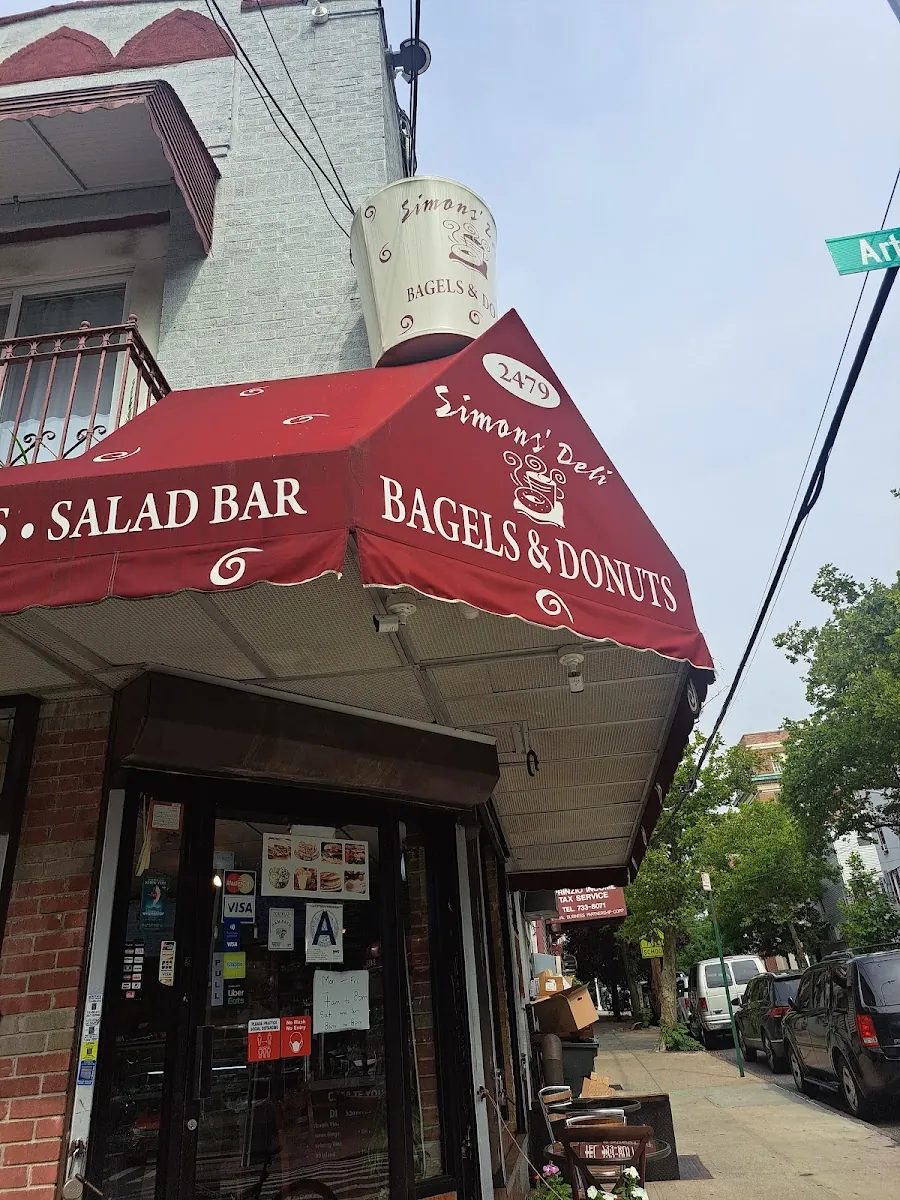 Simon's Deli & Bagels, bakery at 2479 Arthur Avenue in The Bronx, New York