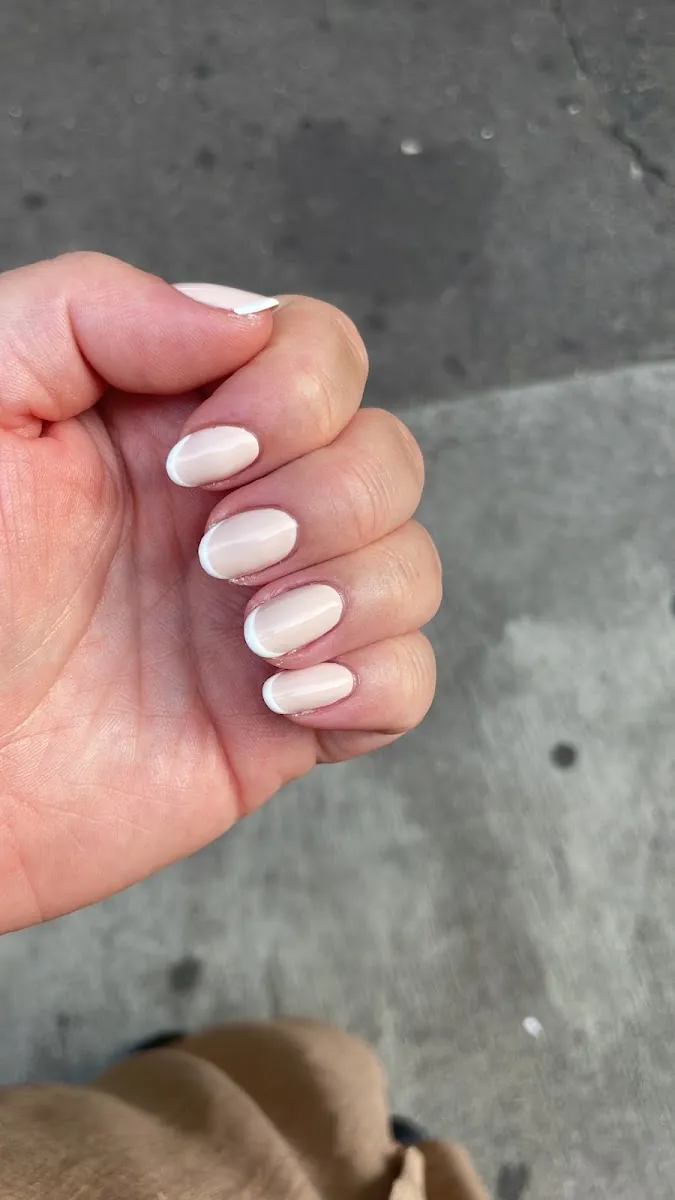 Sisters Nail & Hair Salon, beauty salon at 123 Brighton Beach Avenue in Brooklyn, New York