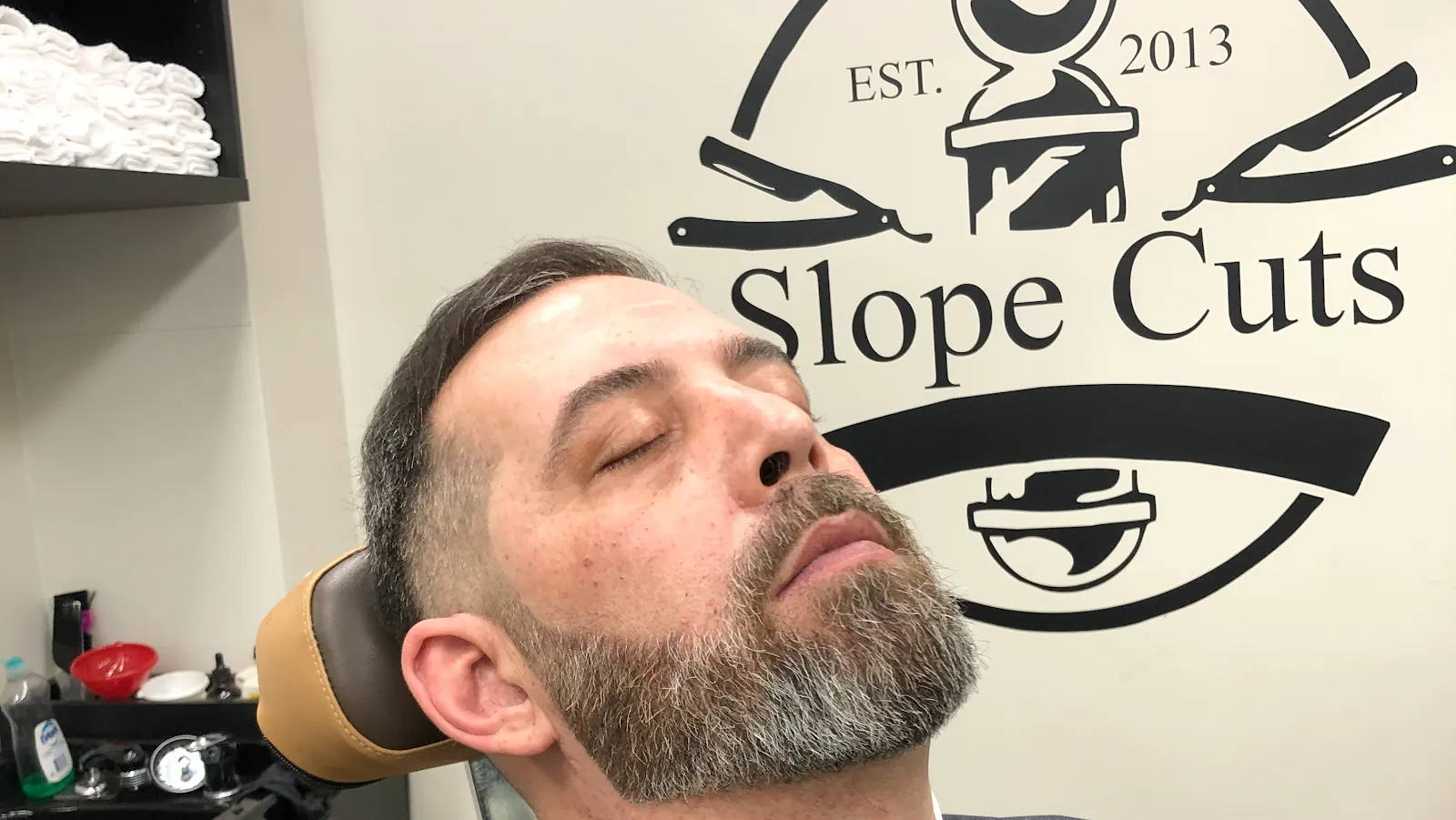 Slope Cuts Barber Shop, hair salon at 498 7th Avenue in Brooklyn, New York