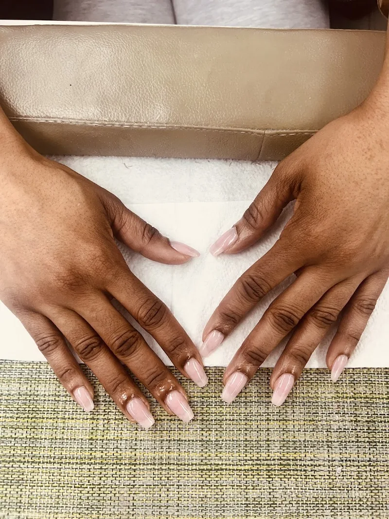 Sona Nails & Spa