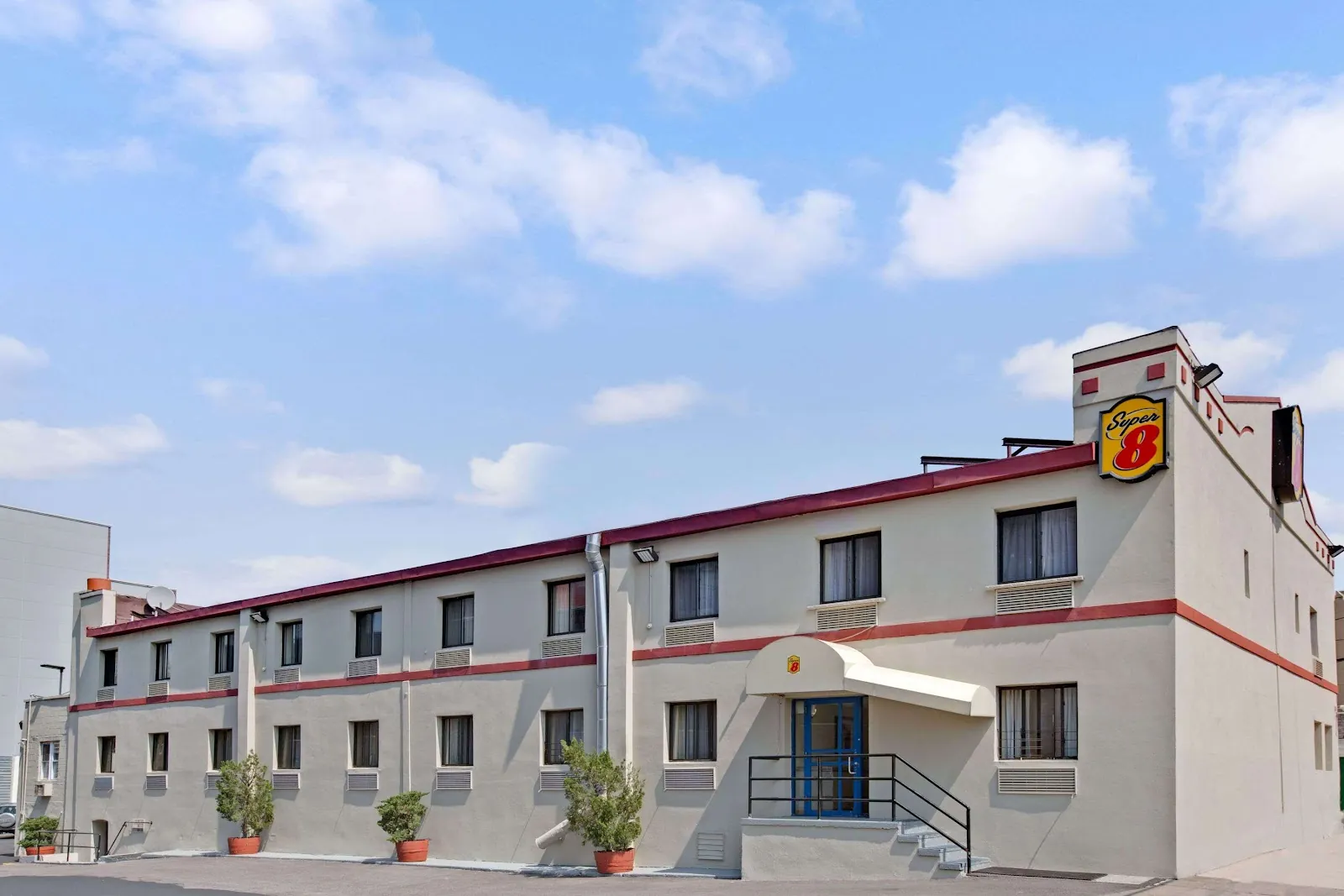 Super 8, motel at 31-62 14th Street in Queens, New York