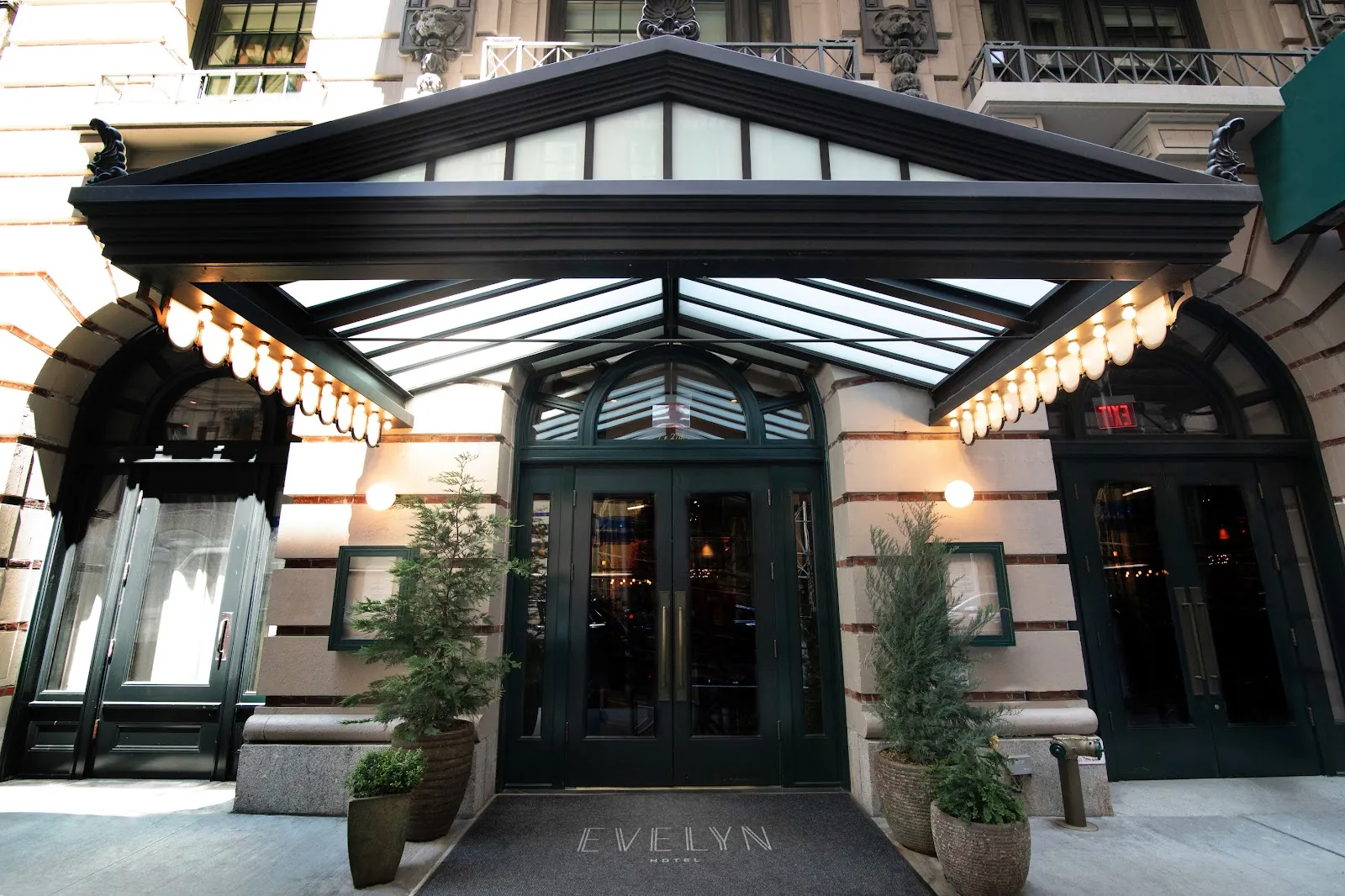 The Evelyn, hotel at 7 East 27th Street in Manhattan, New York