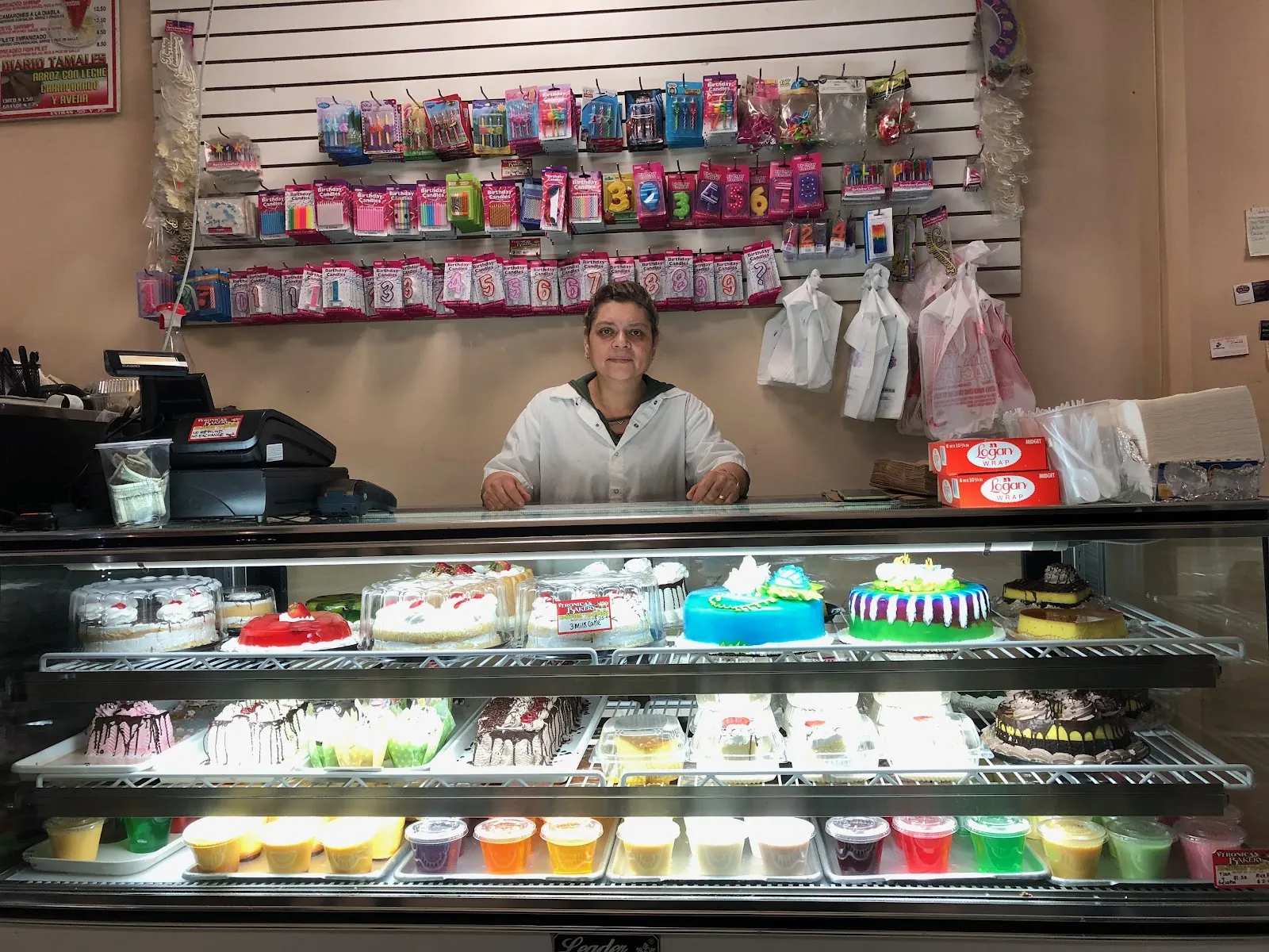 Veronica's Bakery Inc., bakery at 906 Post Avenue in Staten Island, New York